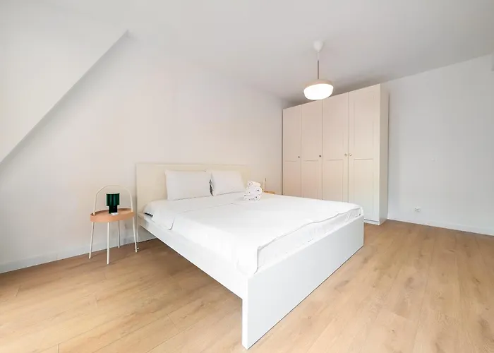 Apartment Rynek Cozy Spot By Bookinghost